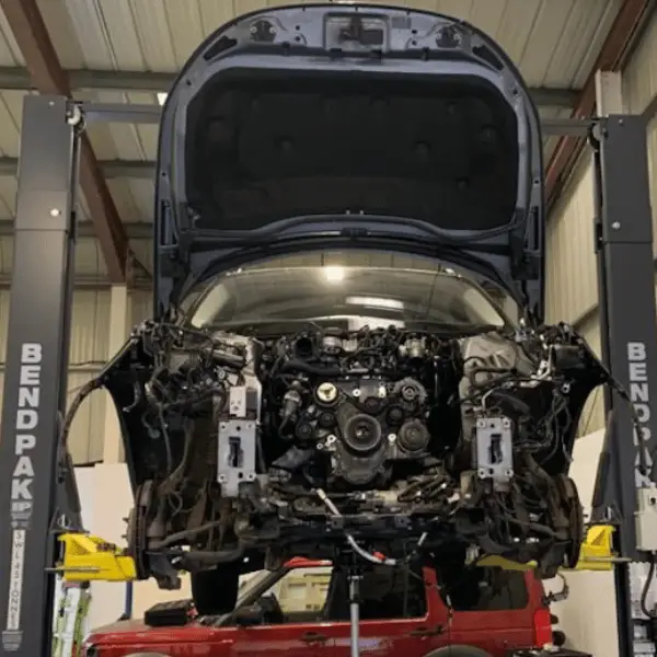 Land Rover Servicing in Liphook
