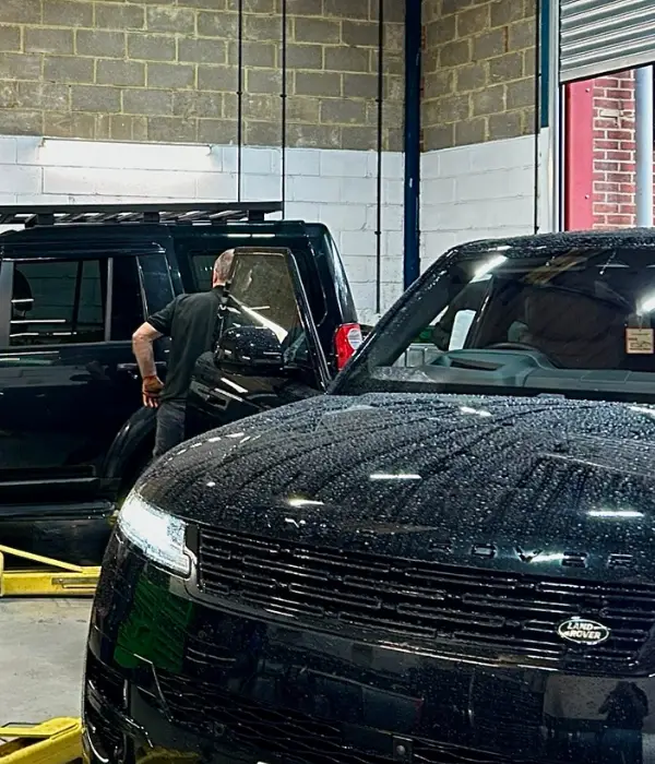 Range Rover Servicing in Haslemere